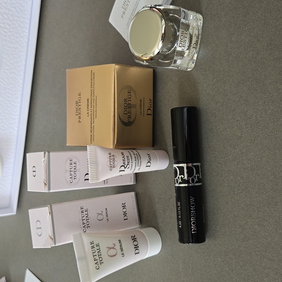 New in box never used DIOR bundle La Mousse cleanser Diorshow mascara Prestige - Picture 6 of 10